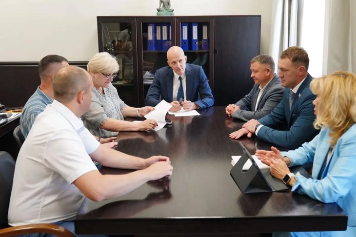 Совещание. Фото IRK.ru