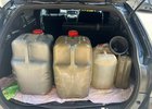 Бензин в канистрах. Фото пресс-службы ГУ МВД России по Иркутской области
