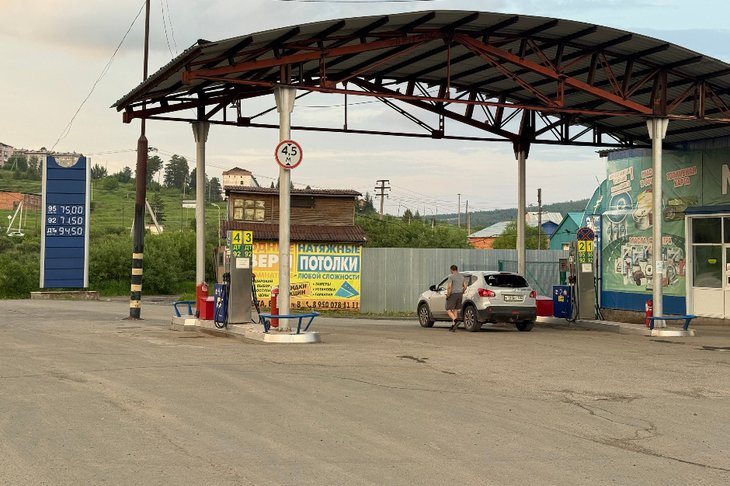 АЗС. Фото со страницы Павла Березовского в социальной сети «ВКонтакте»