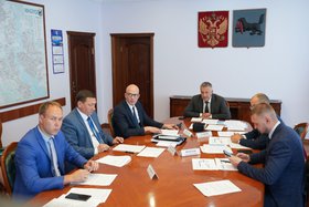 Совещание. Фото пресс-службы правительства Иркутской области