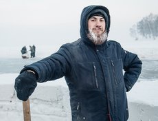 Павел, монтировщик сцены в Театре народной драмы. Участвует в строительстве иордани с 2011 года.