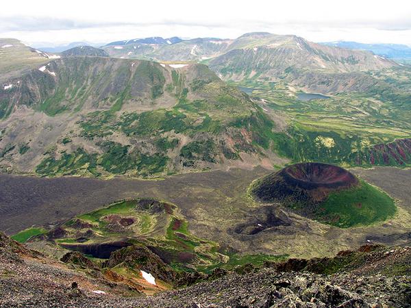 Долина Вулканов. Фото с сайта www.nature.baikal.ru. Автор — Виктор Зарин