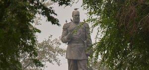 От «Потеряихи» к детским аттракционам и Белому дому: история набережной на бульваре Гагарина