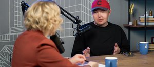 «Думать нужно будет всегда»: глава цифрового агентства — о нейросетях и тенденциях образования