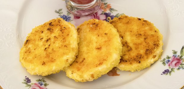 Нежные сырники на завтрак: рецепт с творожным сыром