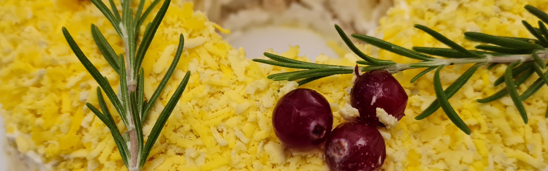 Салат «Мимоза», или шедевр из простых продуктов