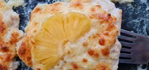 Мясо под сырной шубкой: готовим горячее для праздничного стола
