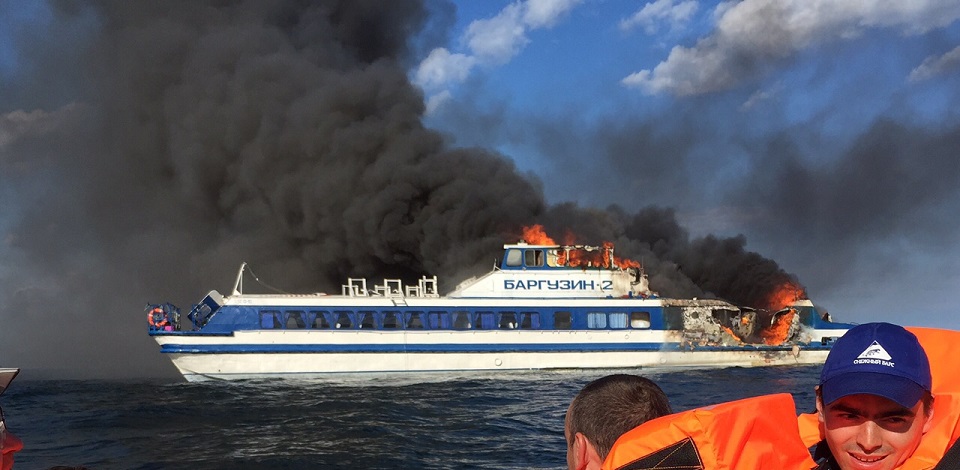 Фото от очевидцев и спасателей.
