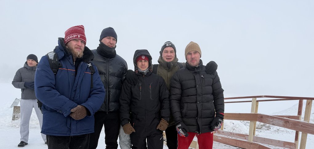 Ее посетили более 100 спортсменов.