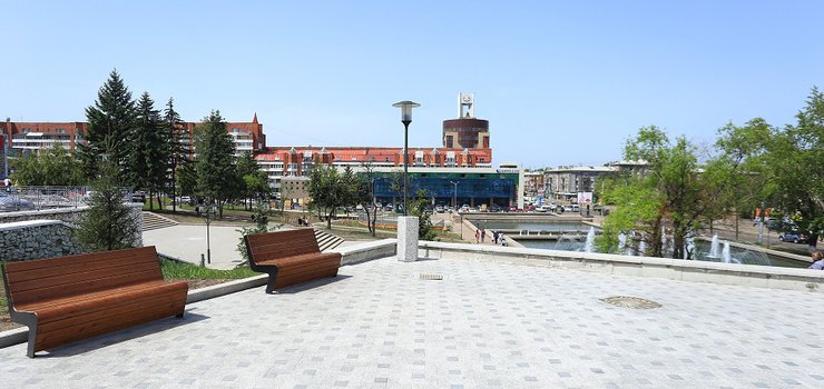 Вспоминаем истории городских достопримечательностей.