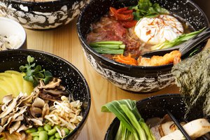 Oishi Ramen Izakaya Bar*