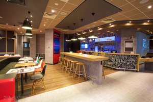 ibis Kitchen Restaurant*